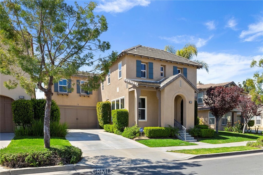 Property Photo:  40249 Danbury Court  CA 92591 