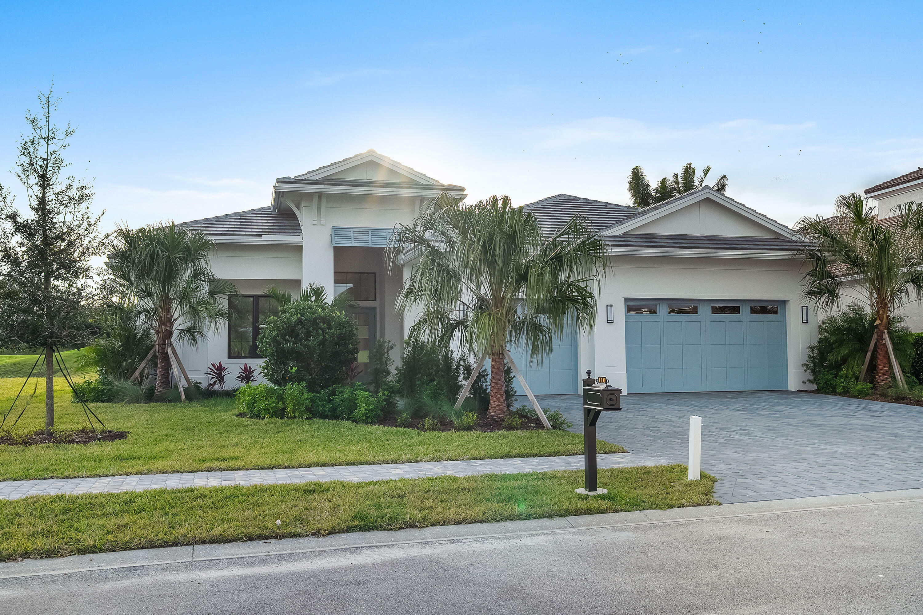 110 SE Via Verona  Port Saint Lucie FL 34984 photo