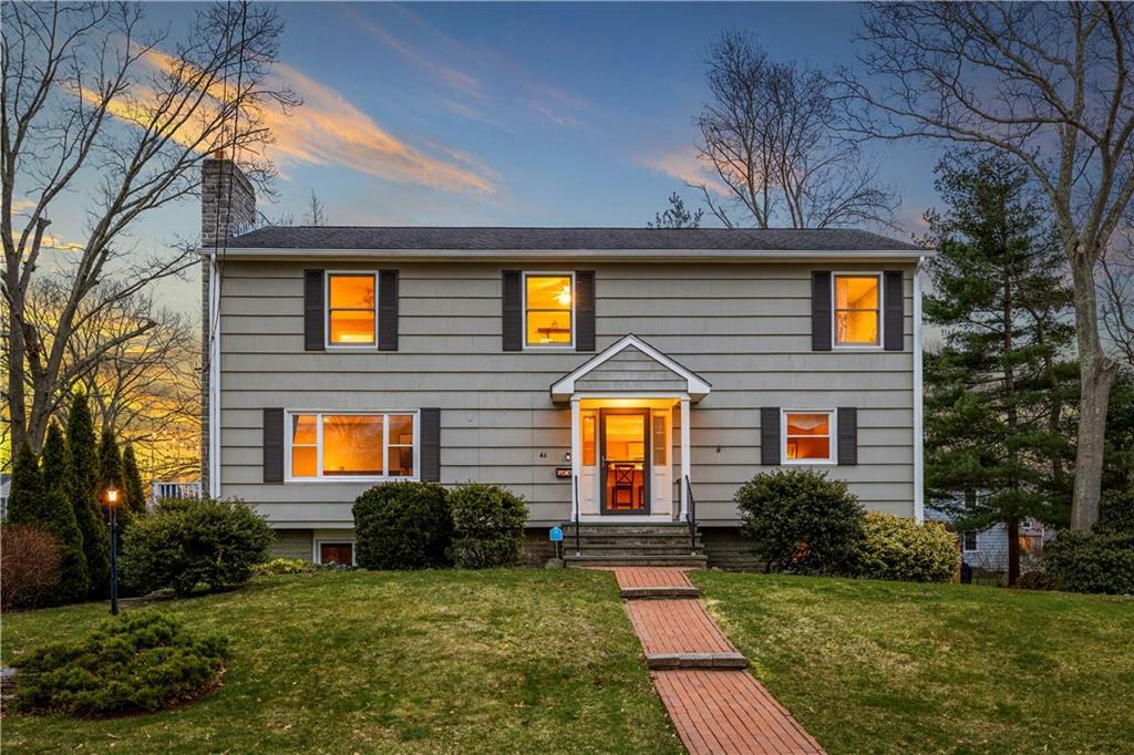 Property Photo:  46 Lafayette Drive  RI 02818 