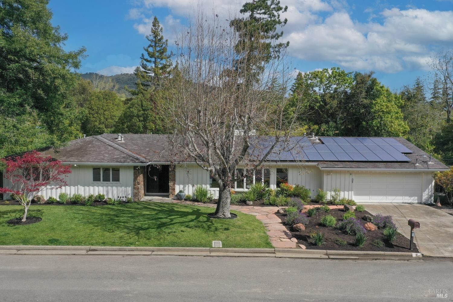 Property Photo: 9 Dutch Valley Lane CA 94960