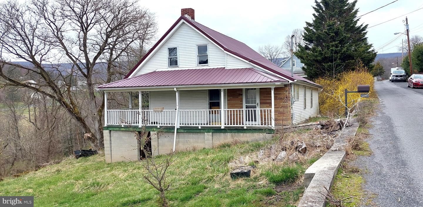 Property Photo:  12821 New Row Road NW  MD 21545 