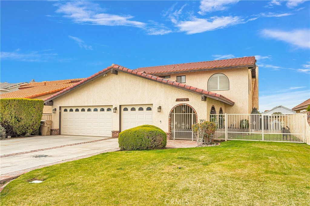 Property Photo:  13520 Sea Gull Drive  CA 92395 