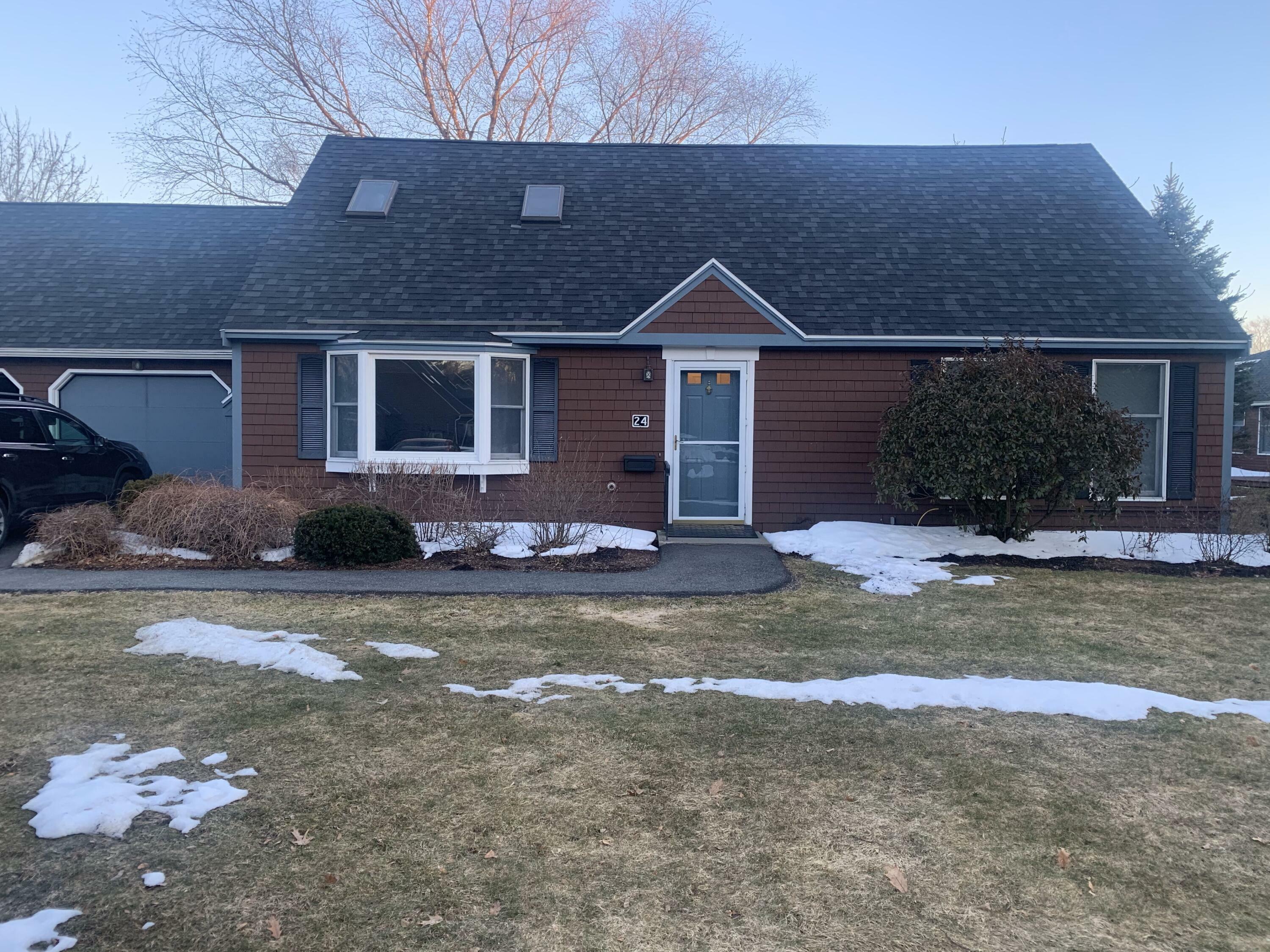 Property Photo: 24 Cortland Circle 24 ME 04401