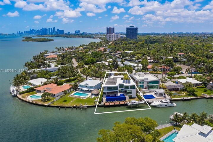Property Photo: 1133 Belle Meade Island Dr FL 33138
