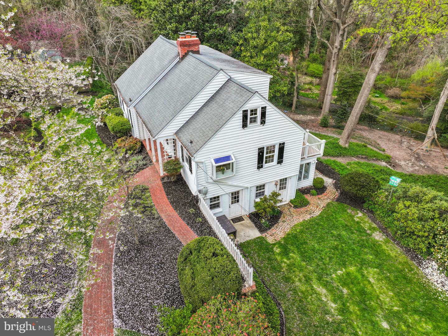 Property Photo: 6 Holly Path MD 21146