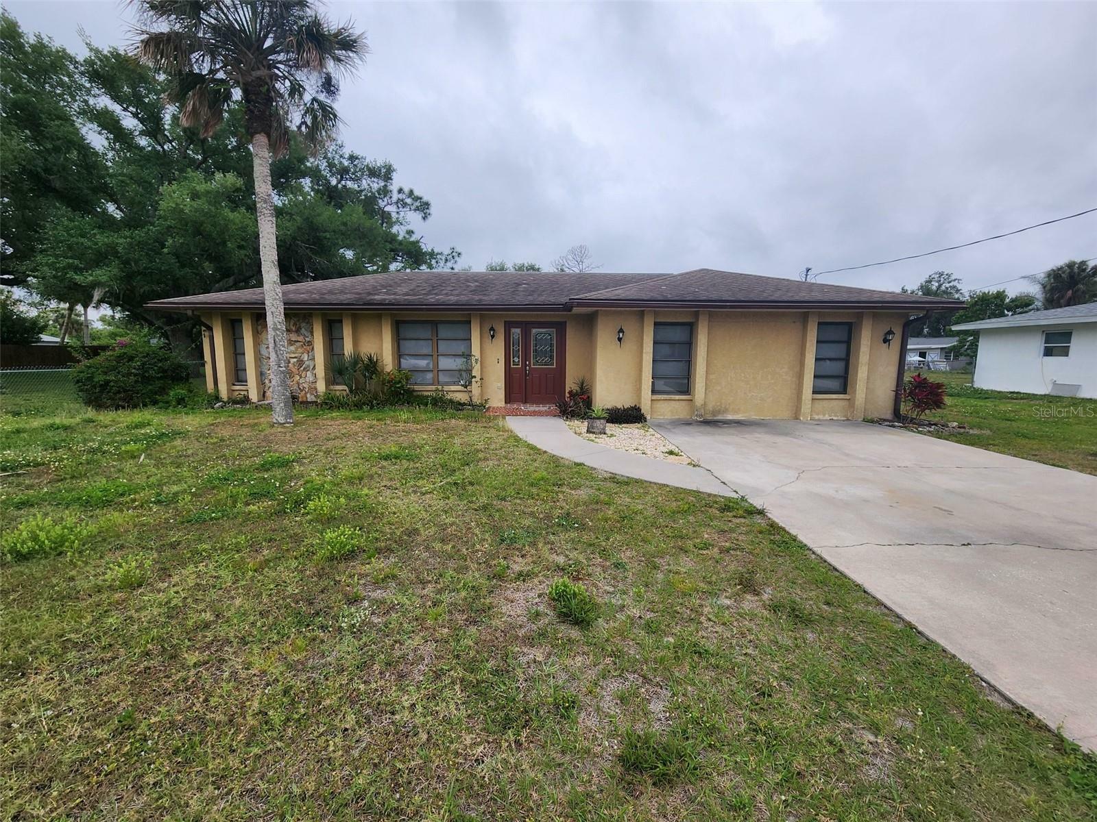 Property Photo:  18479 Cochran Boulevard  FL 33948 