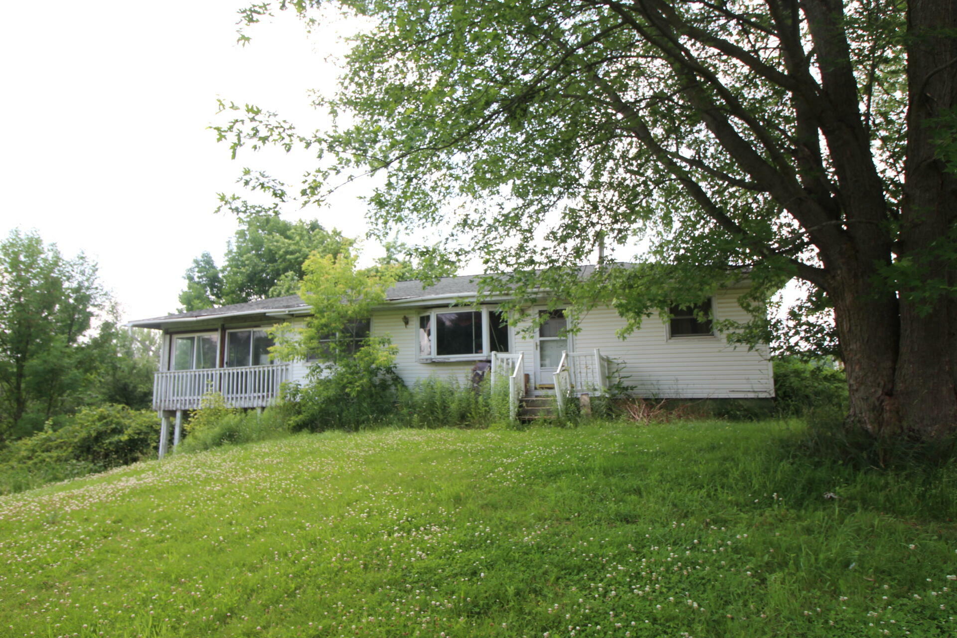 Property Photo:  20421 190th Avenue  MI 49307 