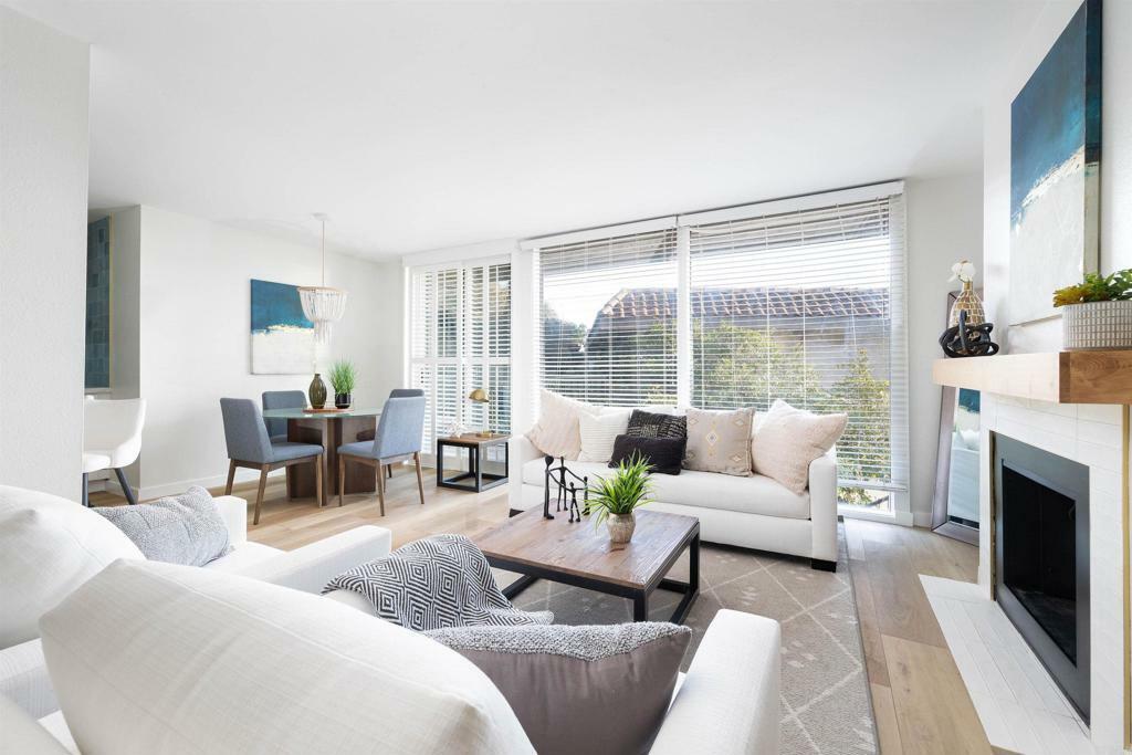 Property Photo: 190 Del Mar Shores 88 CA 92075