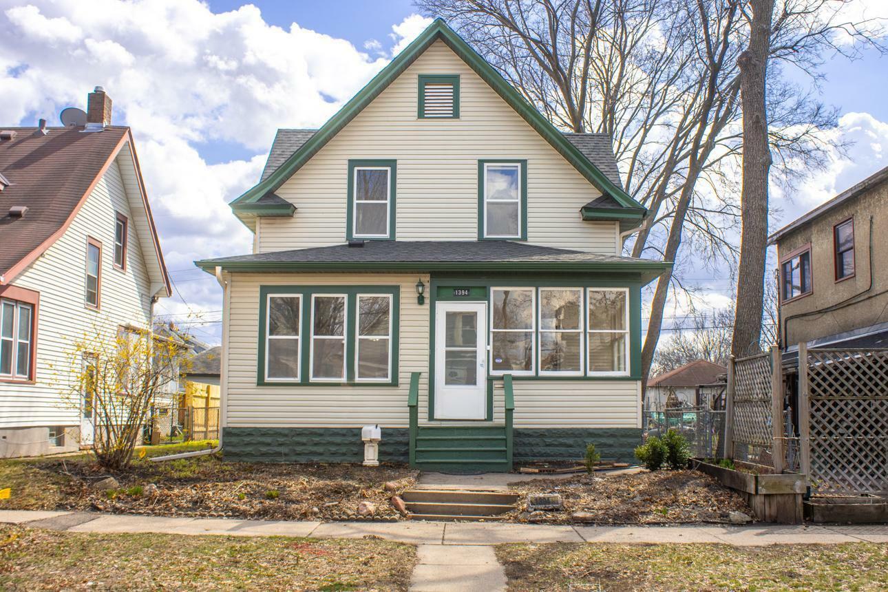 Property Photo:  1394 Edmund Avenue W  MN 55104 