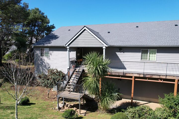 94083 Weber Way  Gold Beach OR 97444 photo