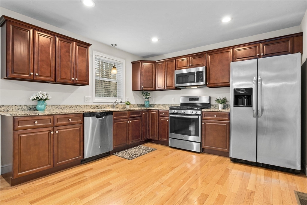 Property Photo: 526 Water St 526 MA 01830