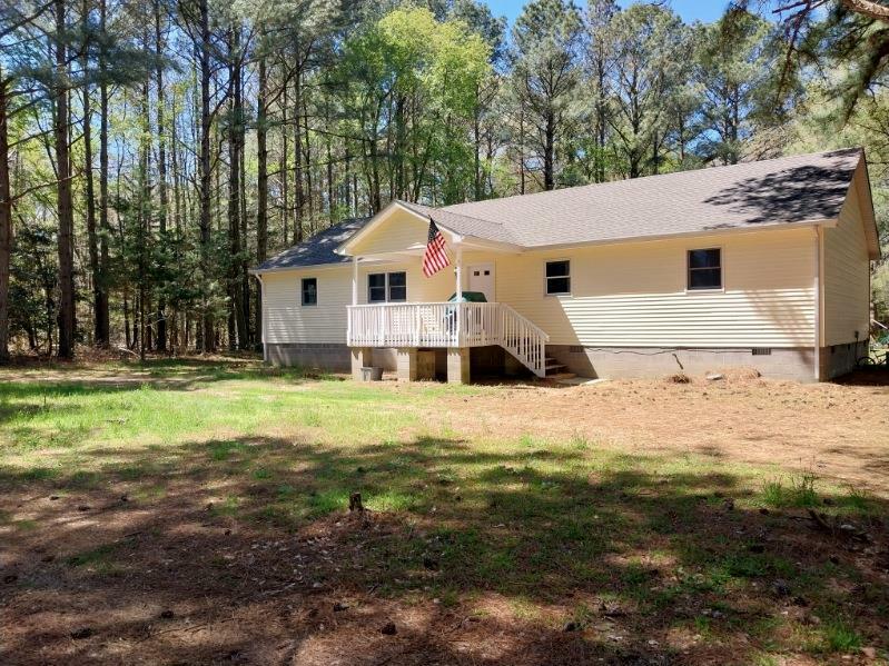 Property Photo:  19536 Deerfoot Rd  VA 23410 