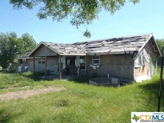 Property Photo:  5424 Meadow Brook Lane  TX 78666 