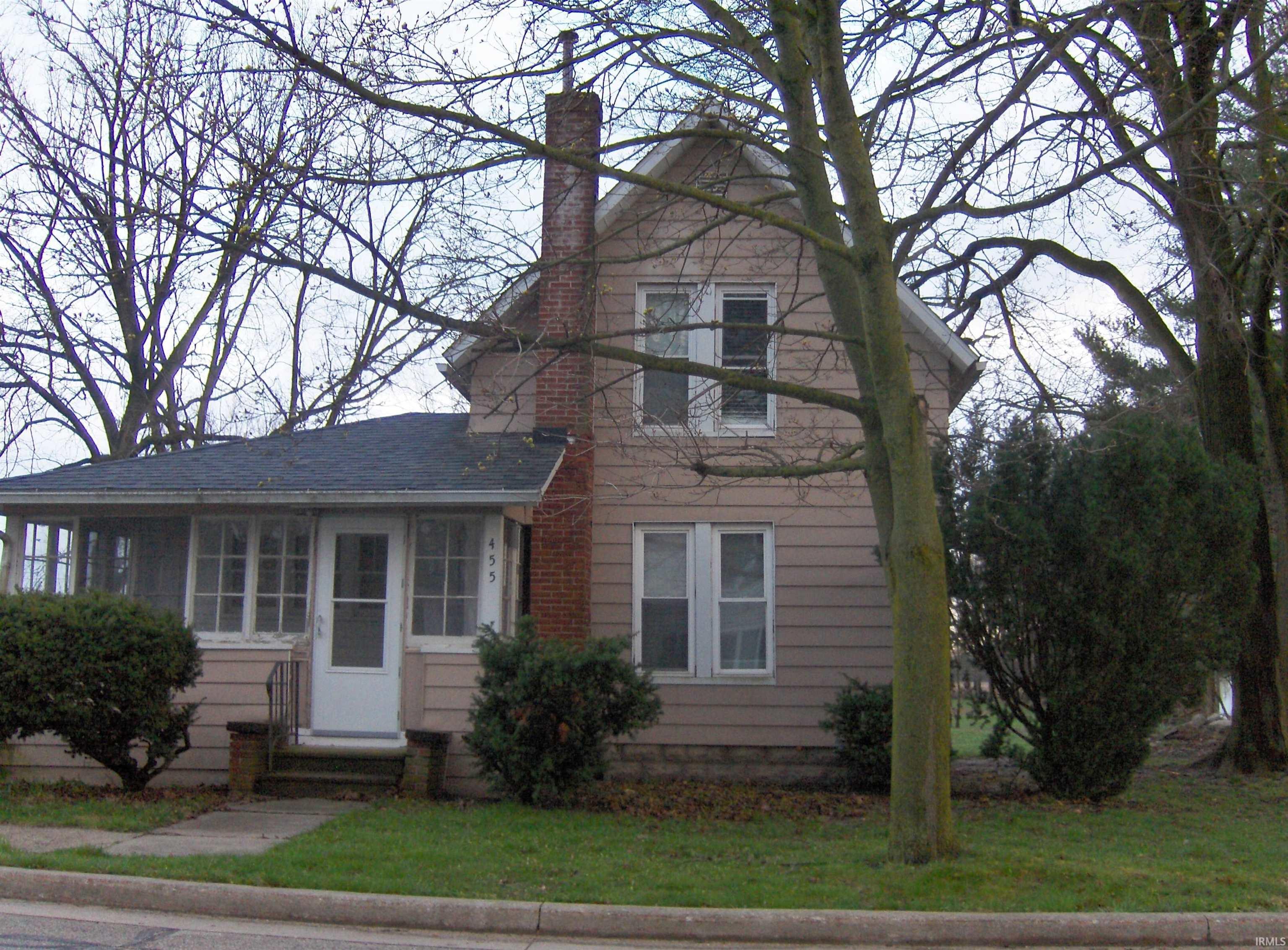Property Photo: 455 W Indiana Avenue IN 46550