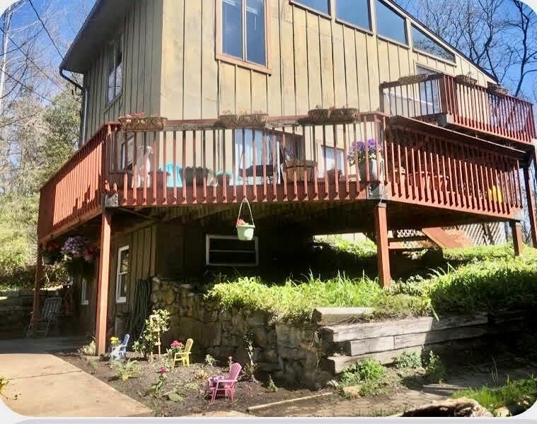 Property Photo:  80 Ryerson Road  NY 10990 