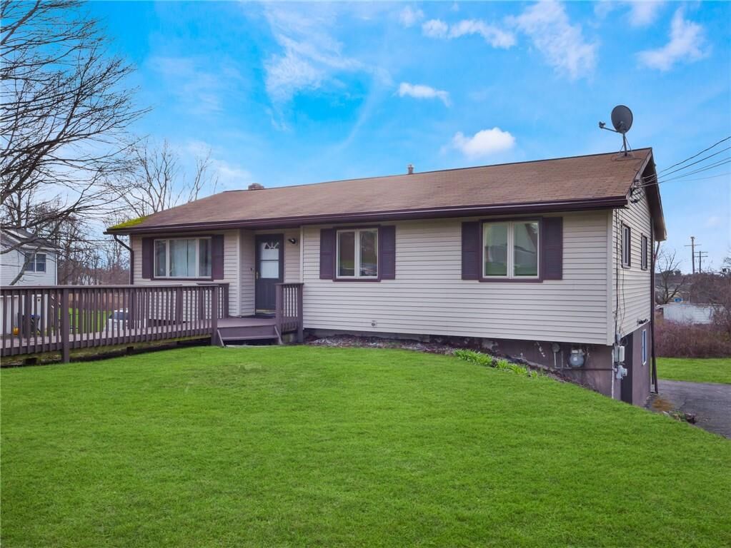 Property Photo: 25 Holiday Park NY 12550