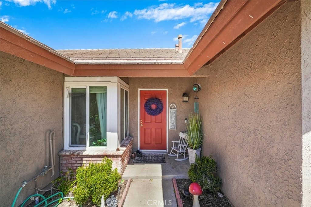 Property Photo:  14819 Begonias Lane  CA 91387 