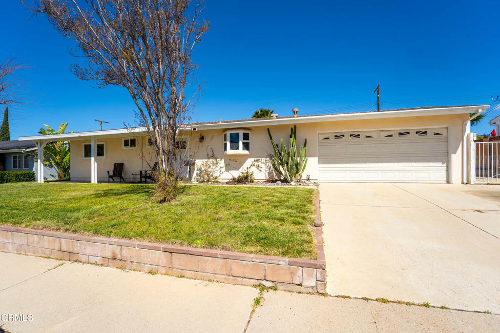 Property Photo:  1361 Alexander Street  CA 93065 