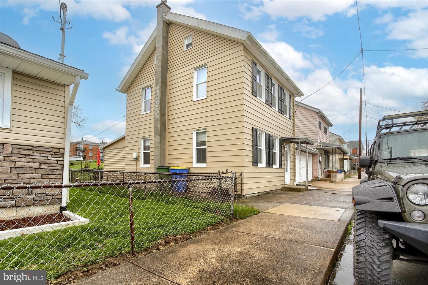 Property Photo: 508 Market Street PA 17070