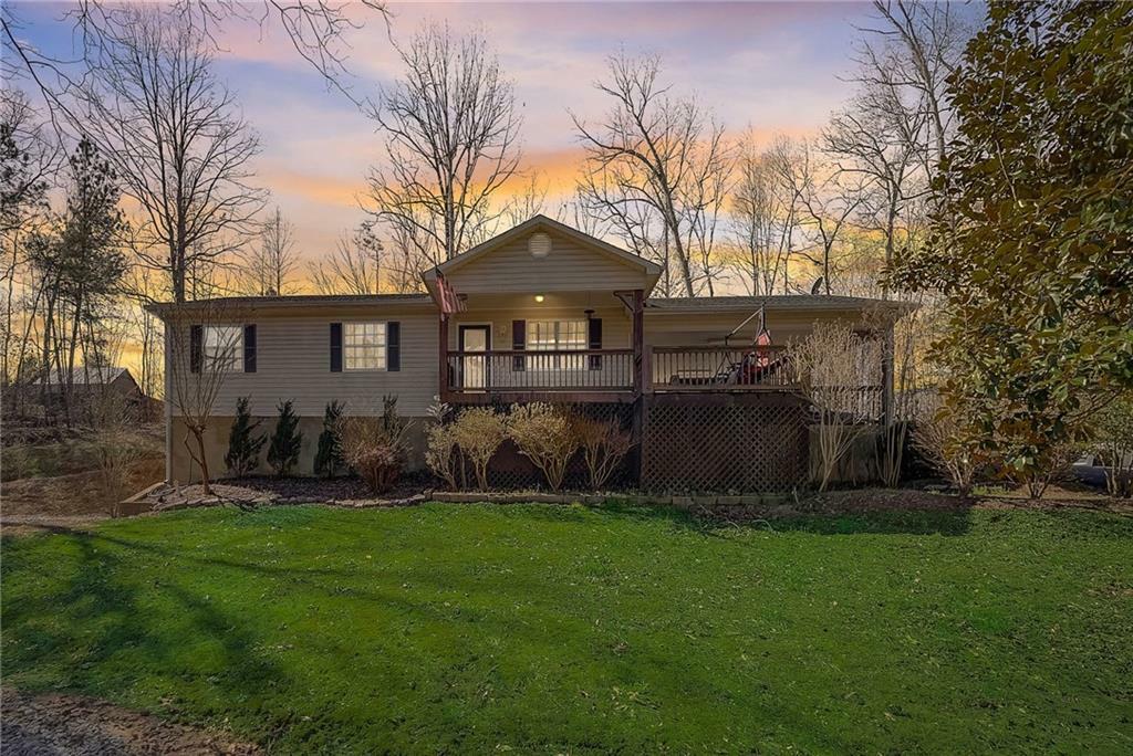 Property Photo: 450 River Trace Drive GA 30533