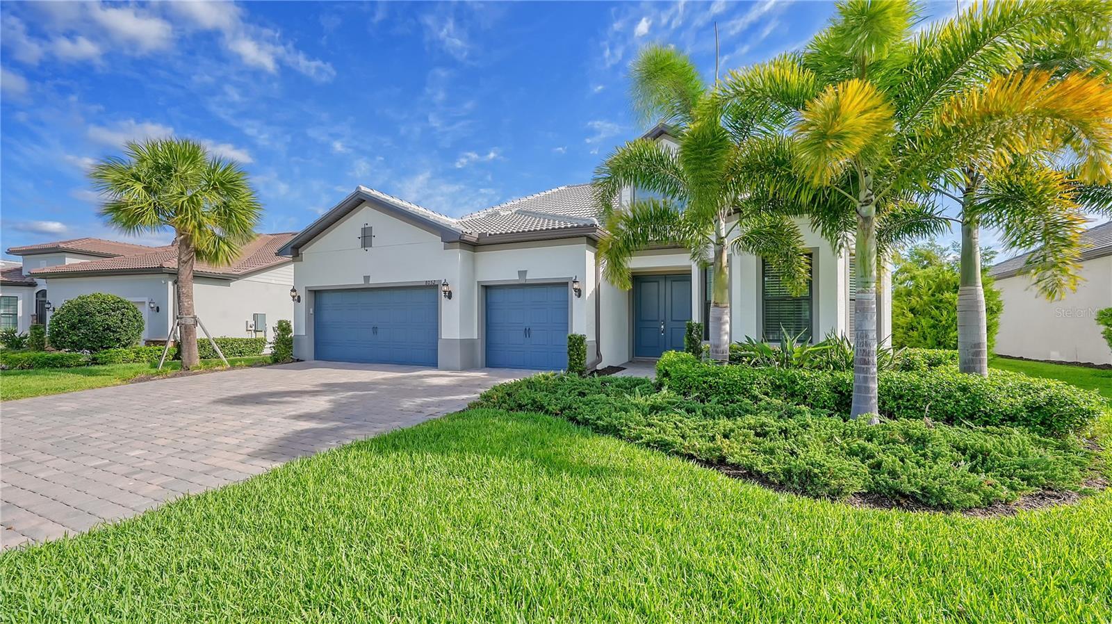 Property Photo: 8052 Grande Shores Drive FL 34240