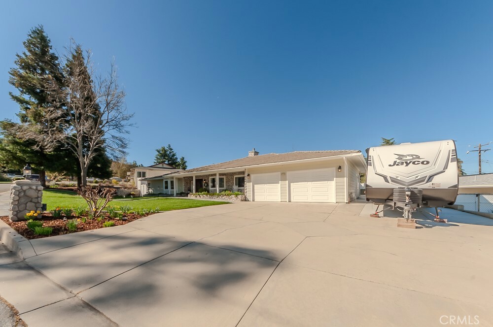 Property Photo:  11410 Acropolis Drive  CA 92399 