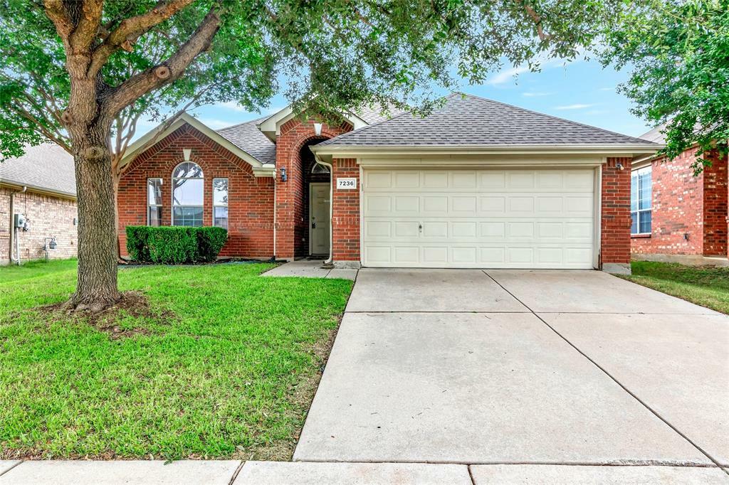 Property Photo: 7236 Welshman Drive TX 76137