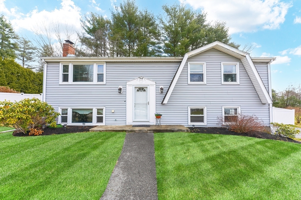 Property Photo:  40 Wethersfield Rd  MA 02019 