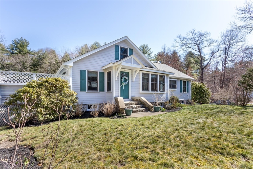 120 S Washington Street  Norton MA 02766 photo