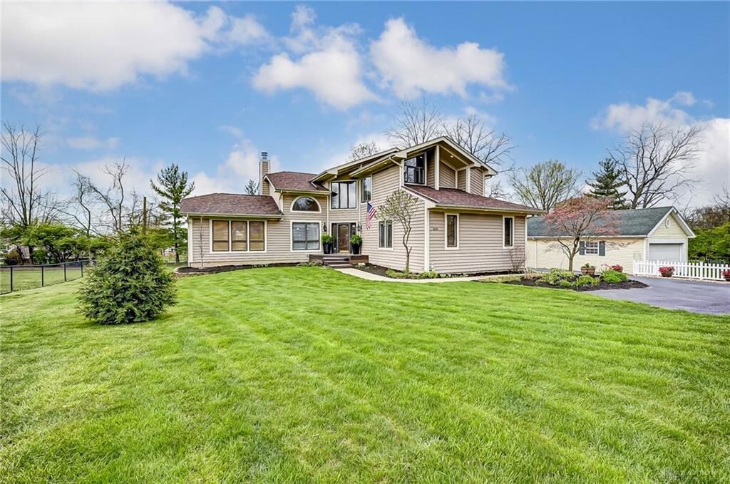 Property Photo: 3620 Grand Avenue OH 45044