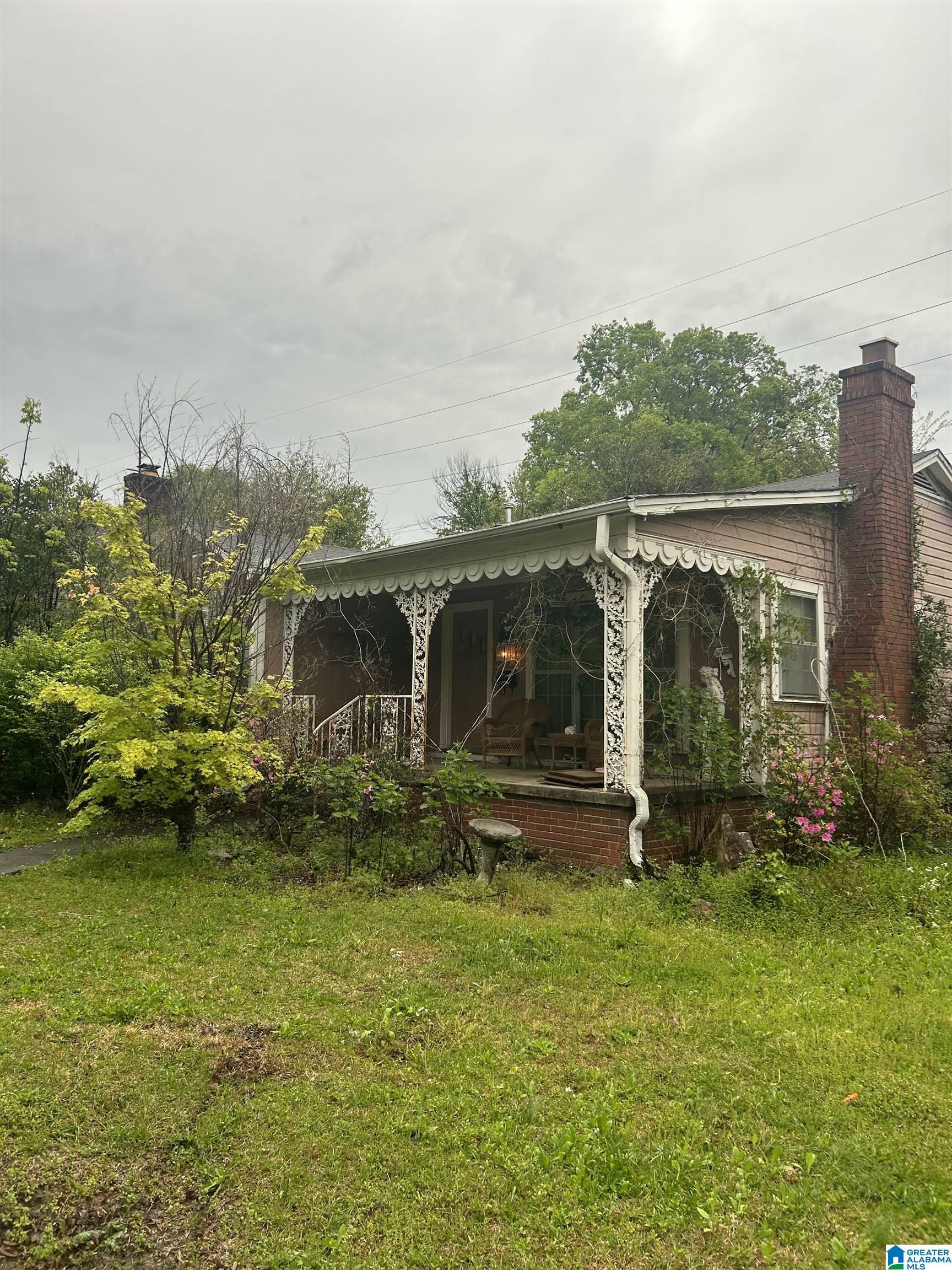 Property Photo:  203 Dale Avenue  AL 35209 