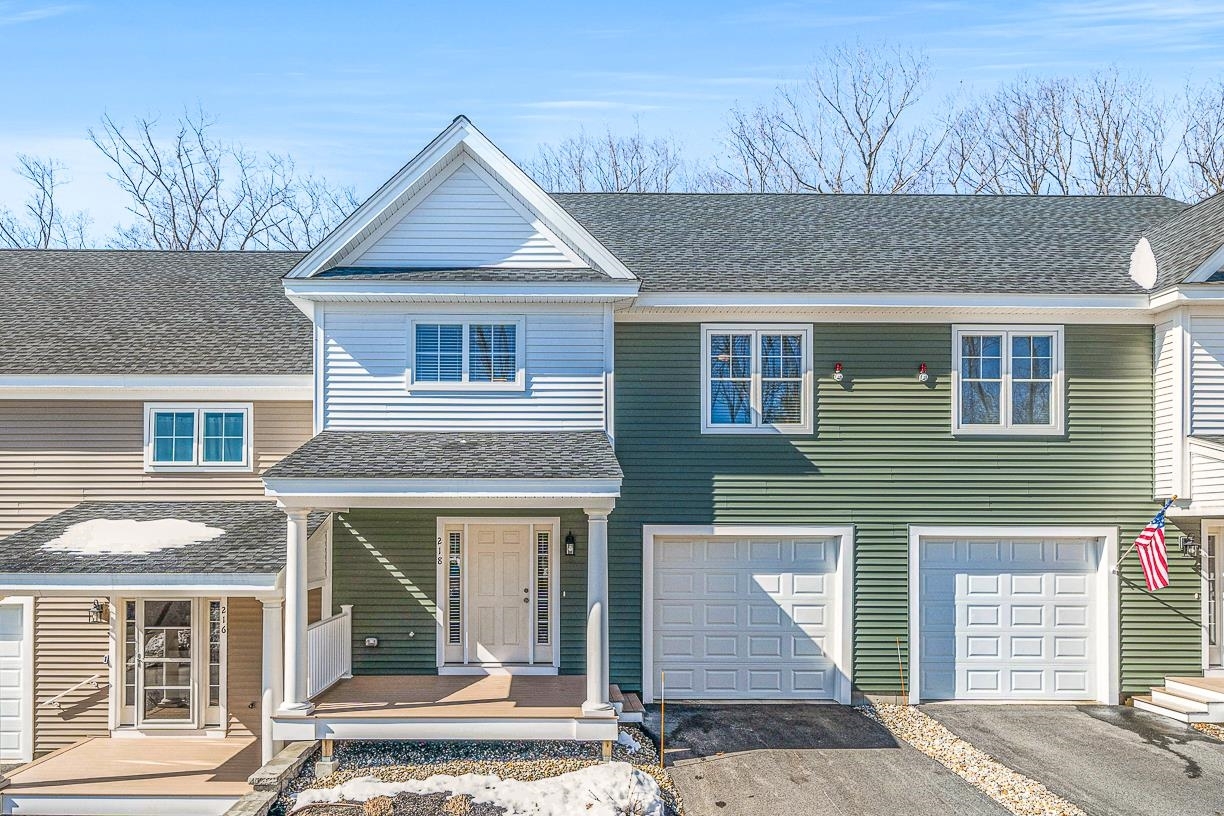 Property Photo: 218 Knollwood Way NH 03102-7802