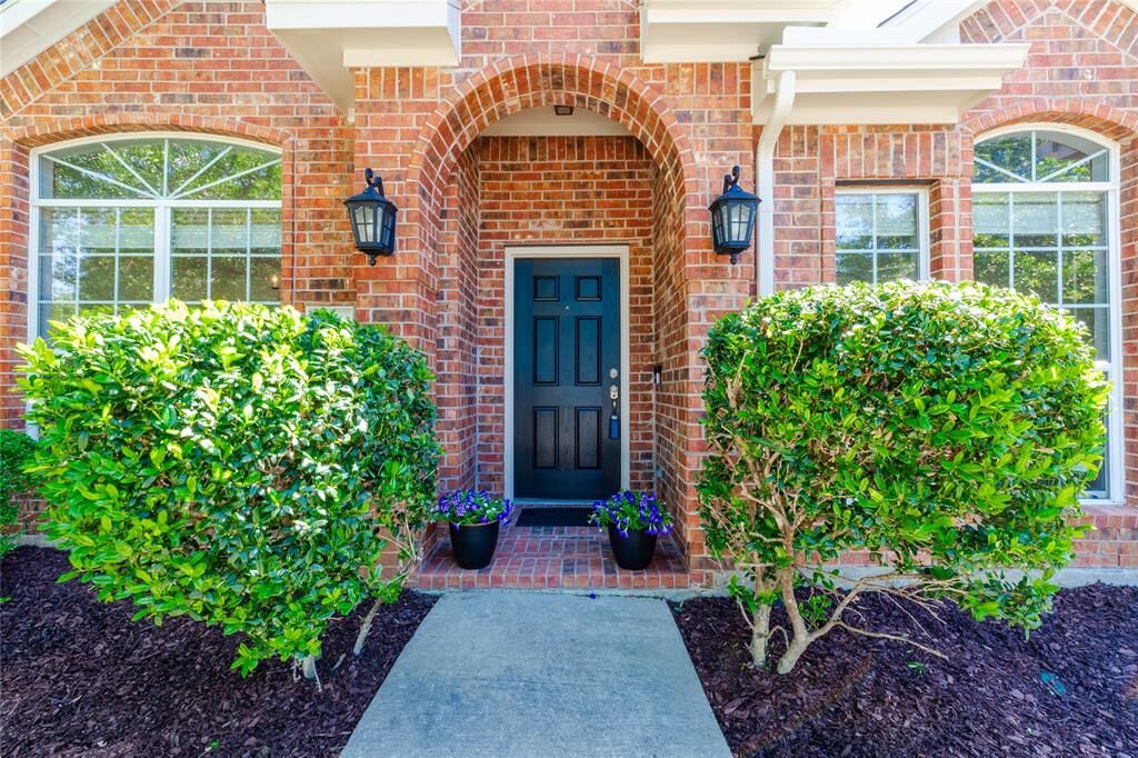 Property Photo: 1127 Talley Lane TX 75033