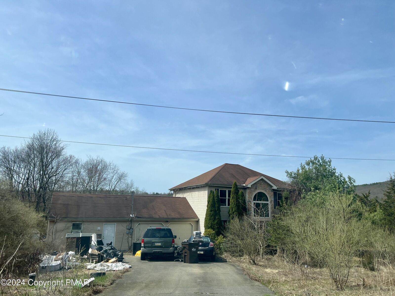 Property Photo: 5693 Neola Road PA 18360