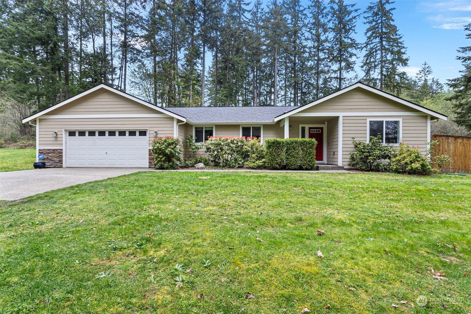 Property Photo: 14804 84th Avenue Ct NW WA 98329