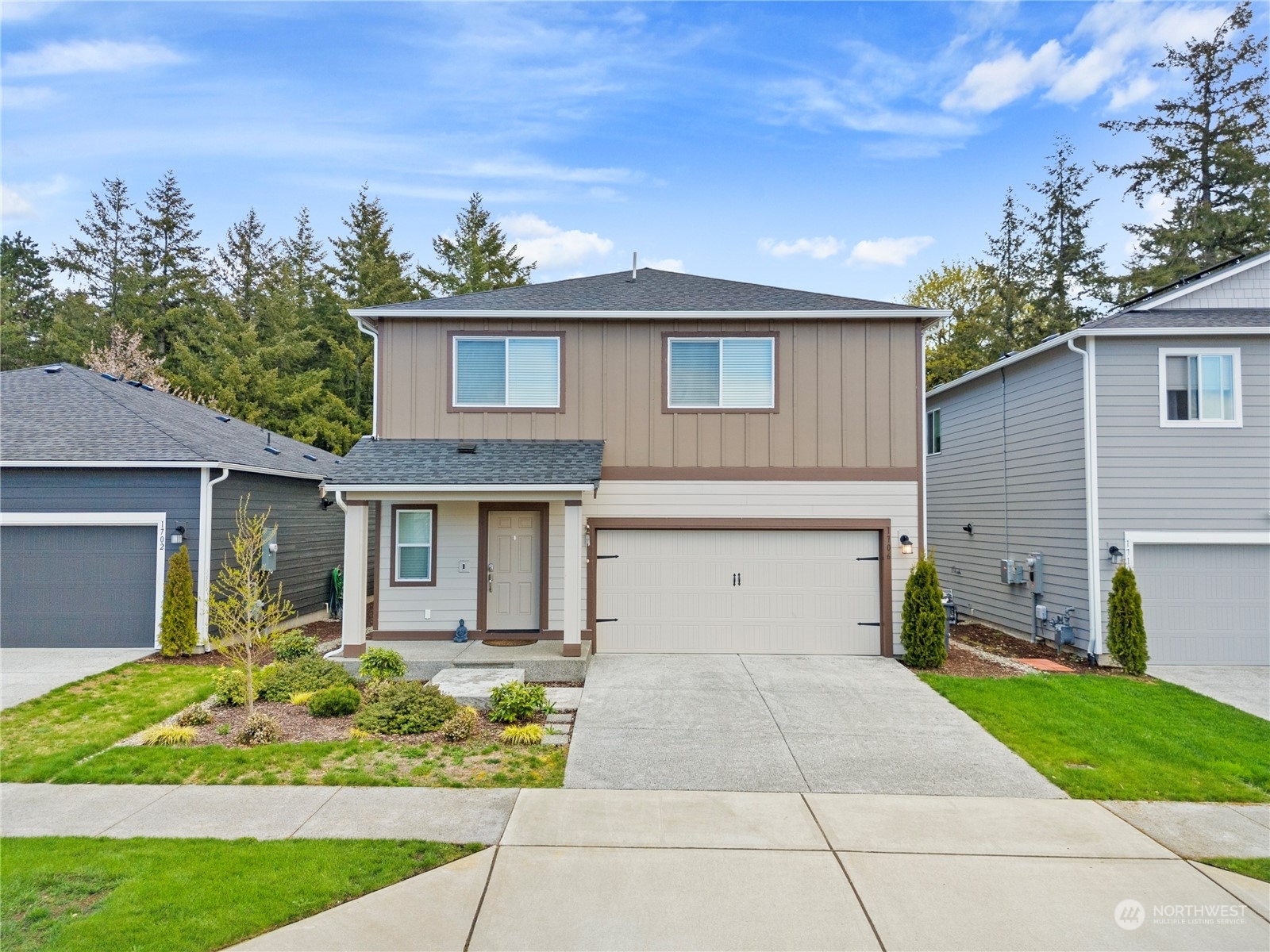 Property Photo:  1706 Cushing Street SW  WA 98502 