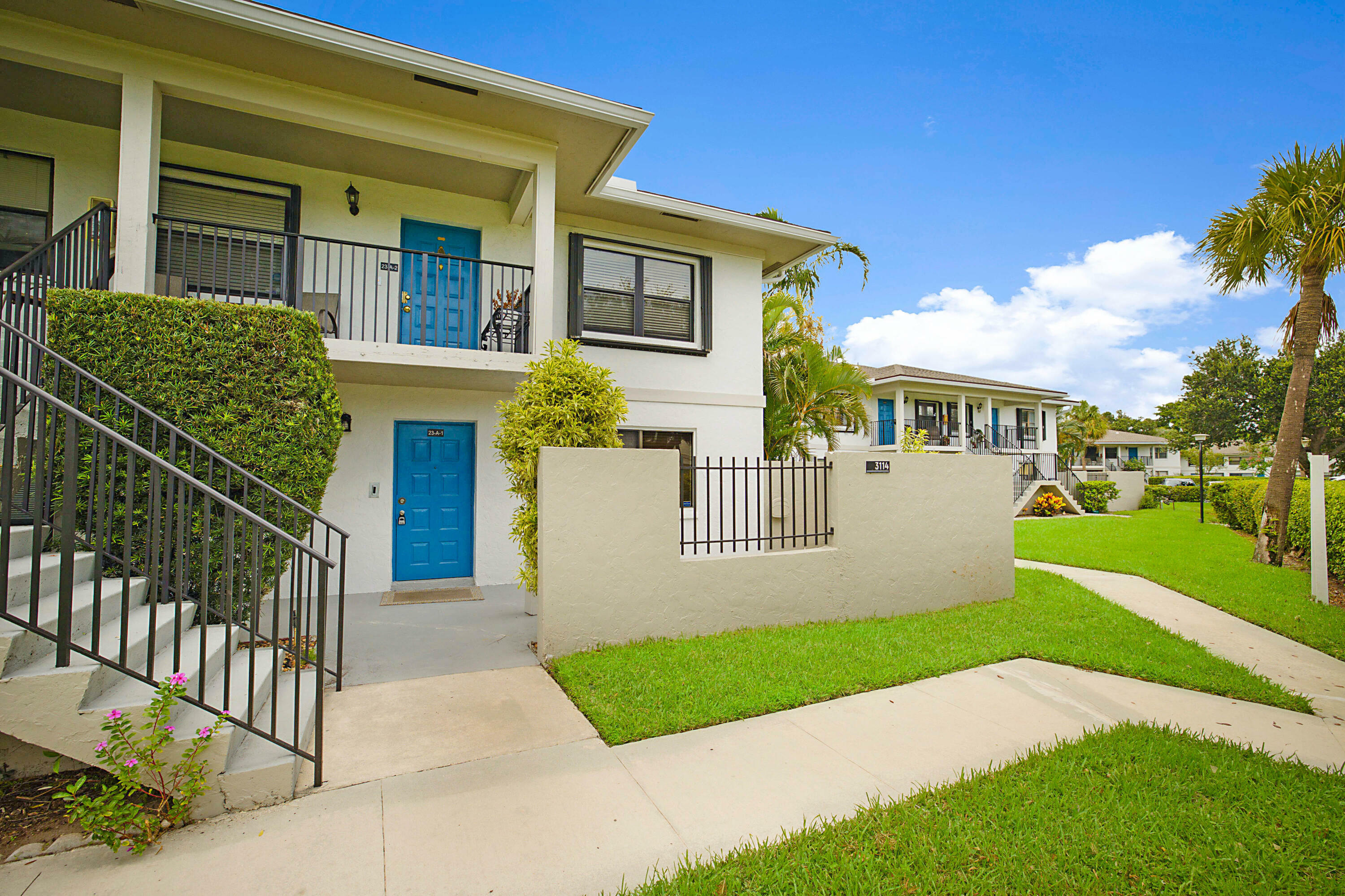 Property Photo:  3114 SW 20th Terrace 23A1  FL 33445 