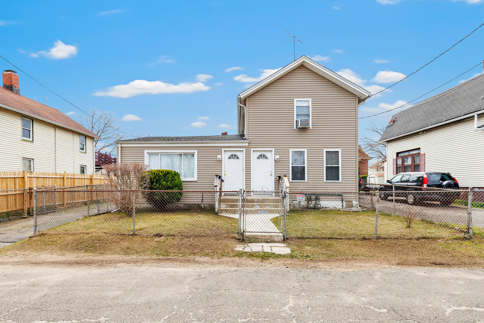 Property Photo:  160 Dekalb Avenue  CT 06607 