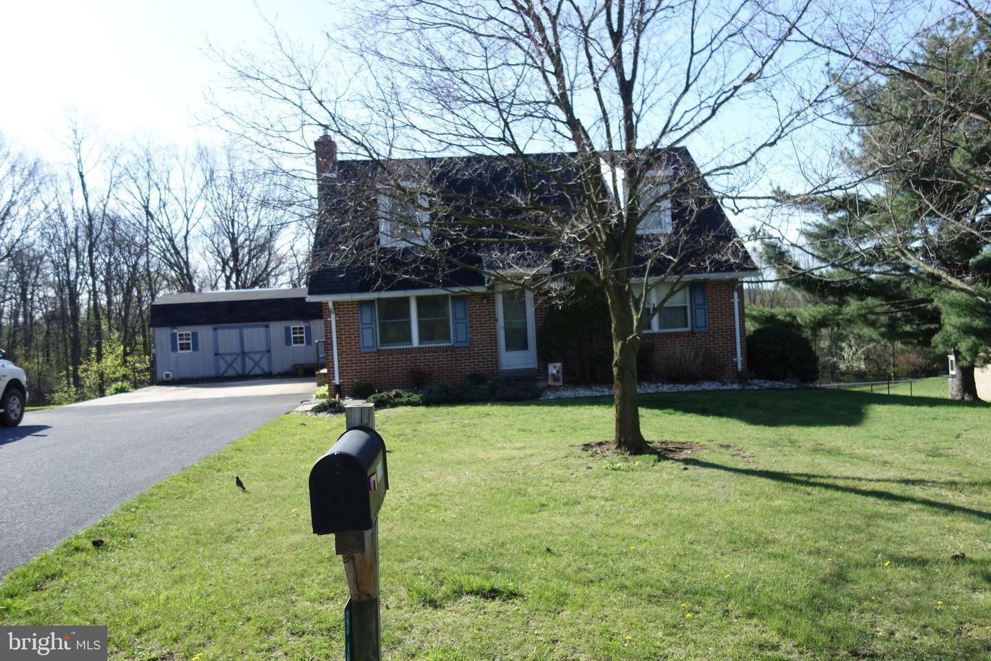 Property Photo:  8482 Newburg Road  PA 17240 