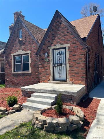 Property Photo: 18411 Robson Street MI 48235