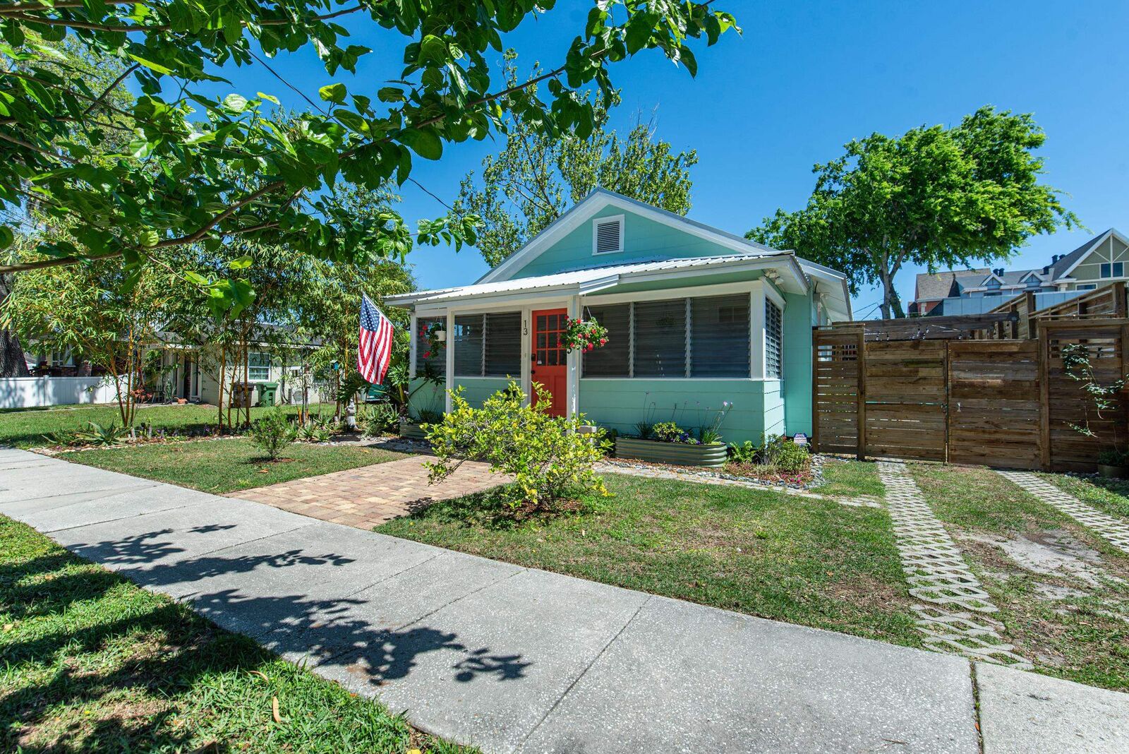 Property Photo: 13 Clark St FL 32084