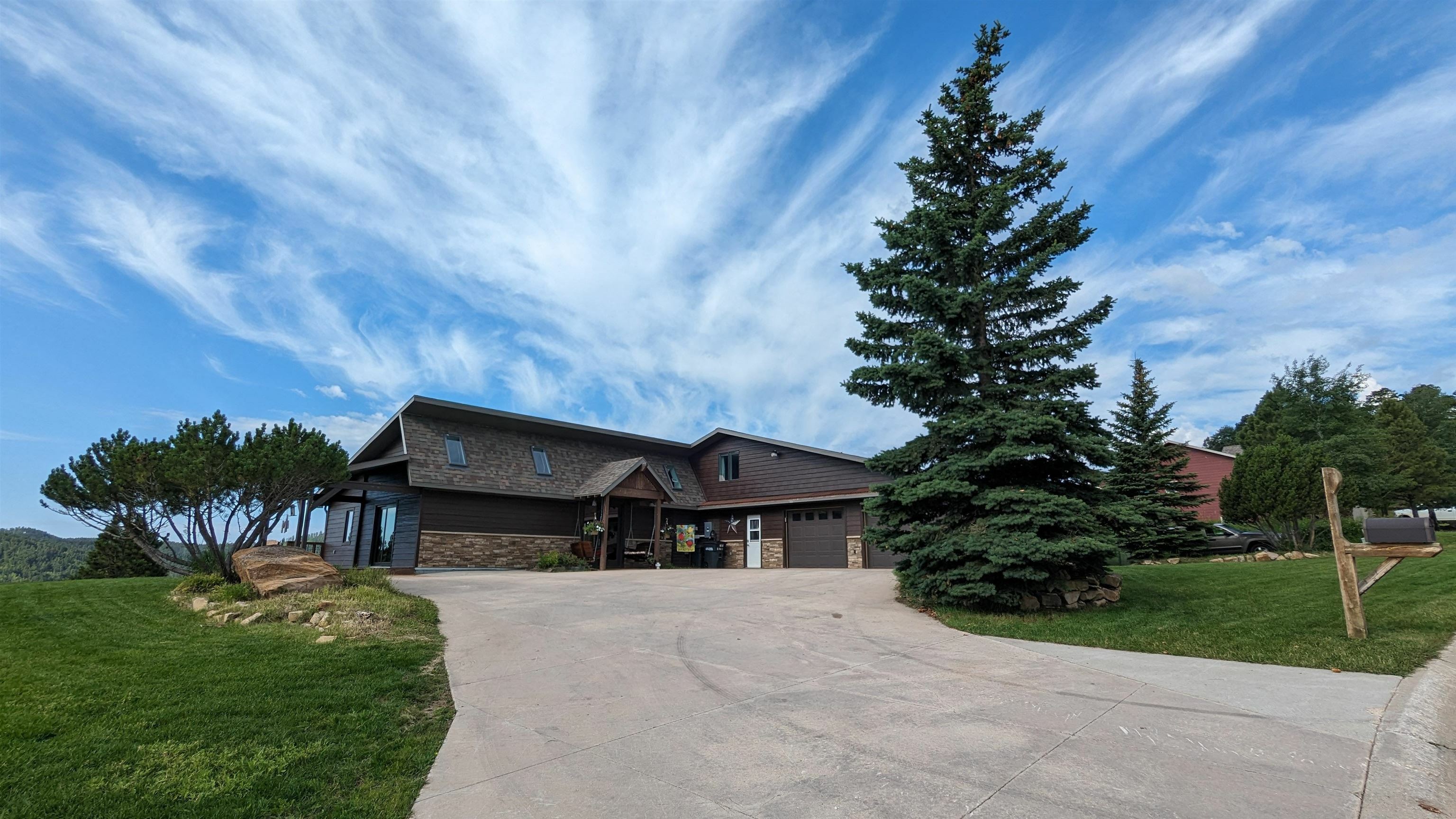 Property Photo:  311 Mountain View Drive  SD 57754 