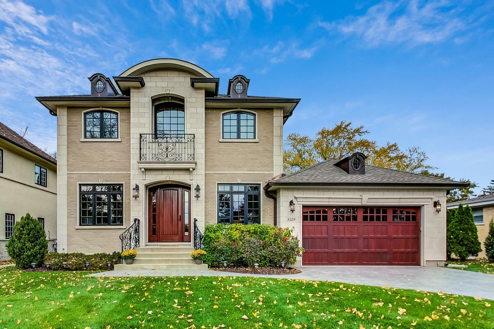 Property Photo: 3528 Thornwood Avenue IL 60091