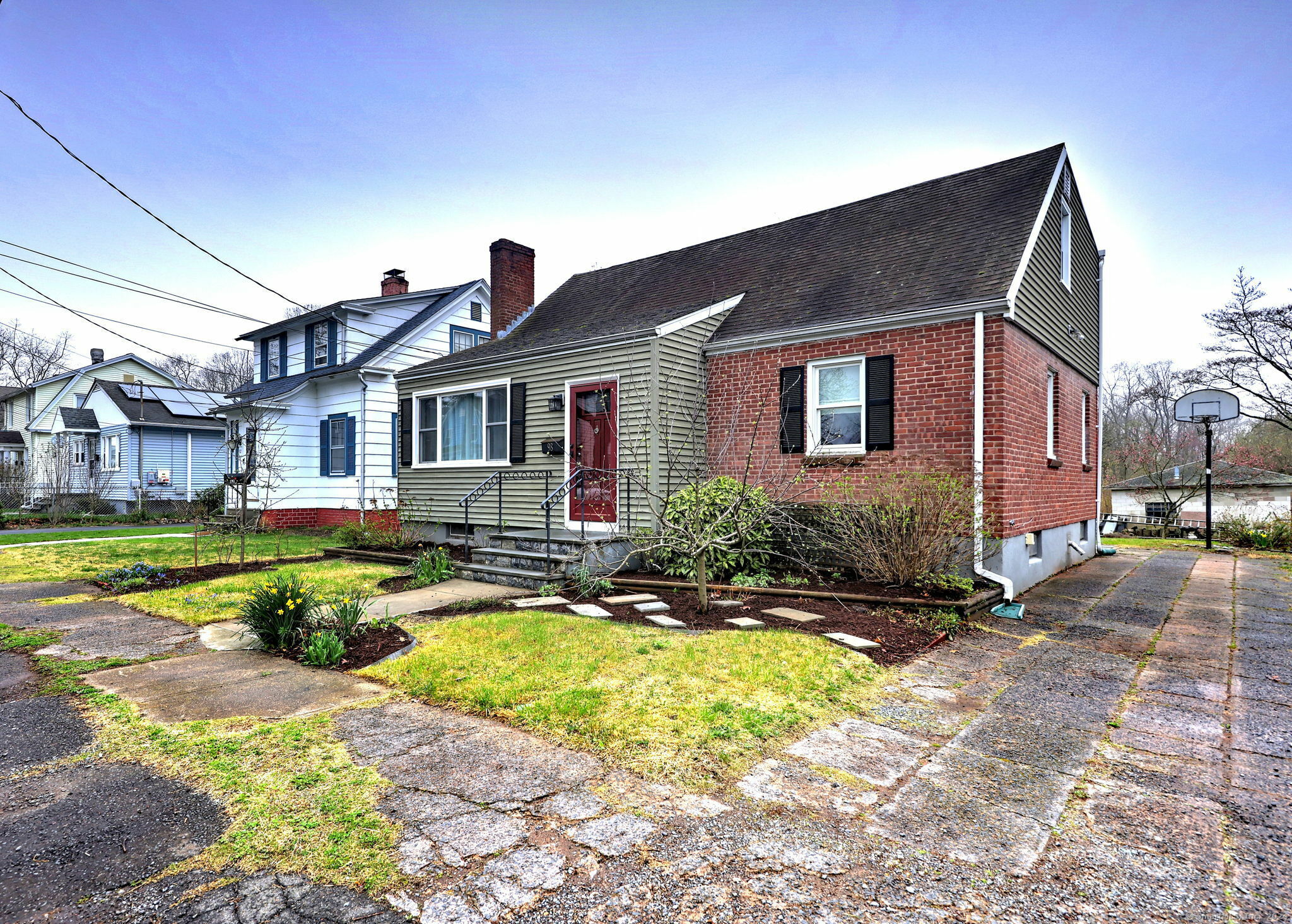 Property Photo:  98 Marshall Street  CT 06516 