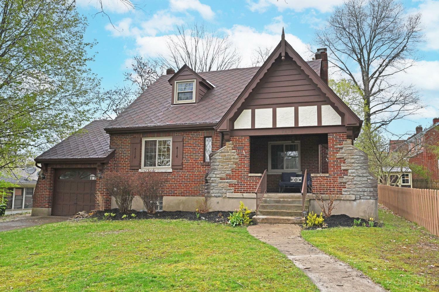 Property Photo: 6408 Cary Avenue OH 45224