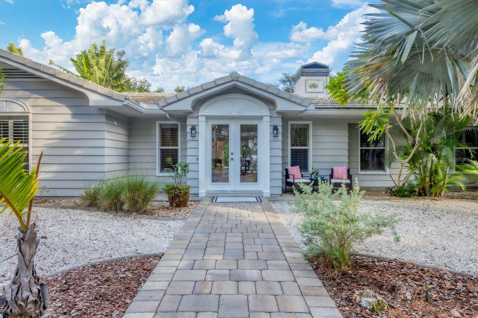 Property Photo:  117 Castile Street  FL 34285 