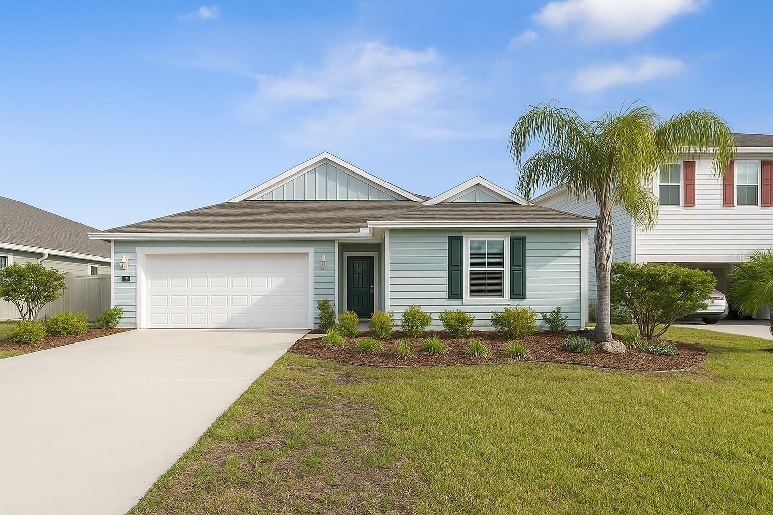 Property Photo: 18 Las Casitas Boulevard FL 32137