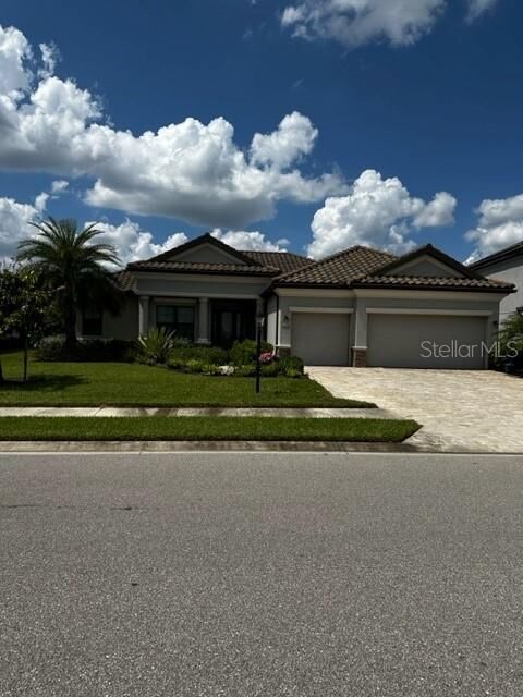 Property Photo: 17025 Polo Trail FL 34211