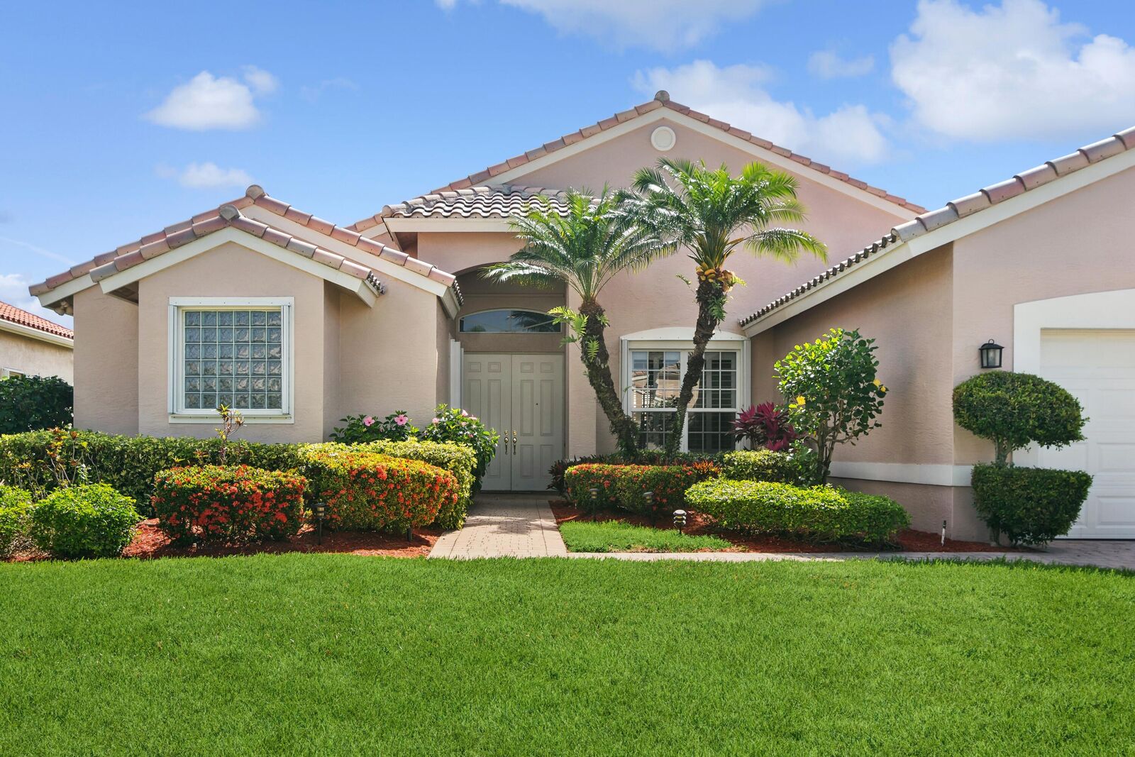 Property Photo:  380 NW Shoreview Drive  FL 34986 