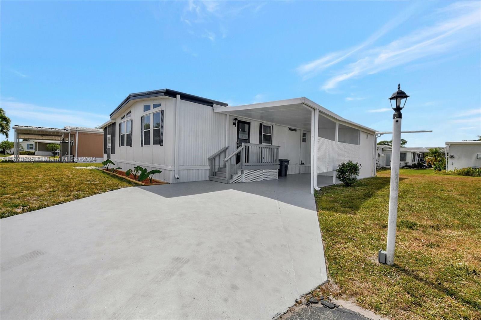 Property Photo:  54018 Chapella Bay  FL 33436 